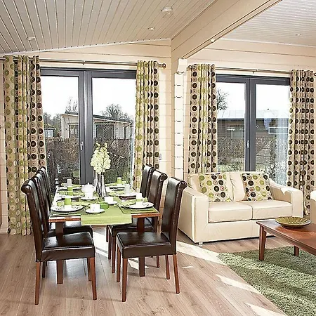 Westholme Lodges ホリデーパーク