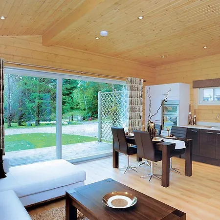 Westholme Lodges