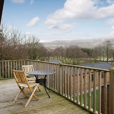 Westholme Lodges